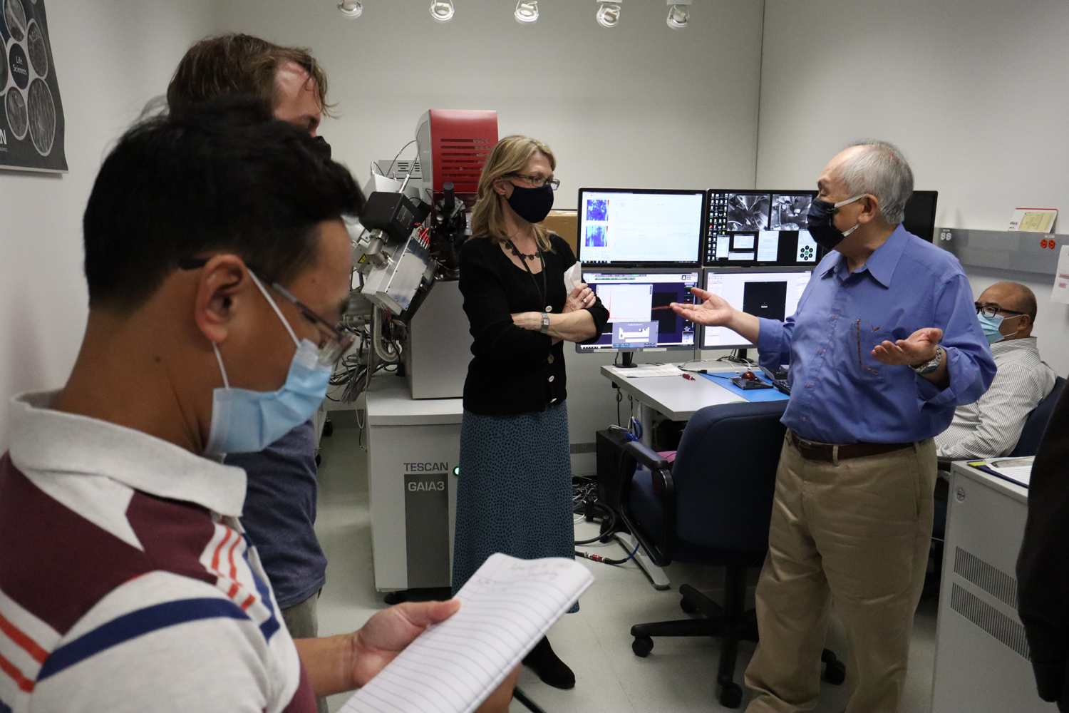 UMD researchers discuss the capabilities of FIB-SEM with AIM Lab Director Wen-An Chiou.