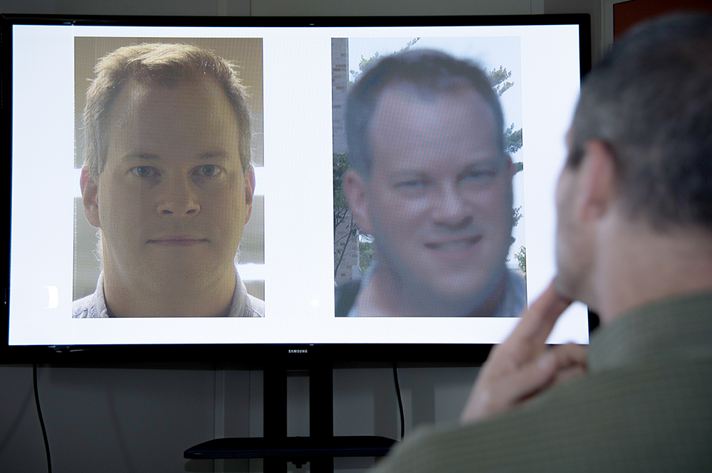 Study validates face recognition experts, but shows...