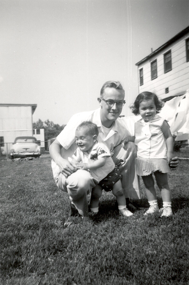 Jim Rand with two of his children in 1960.